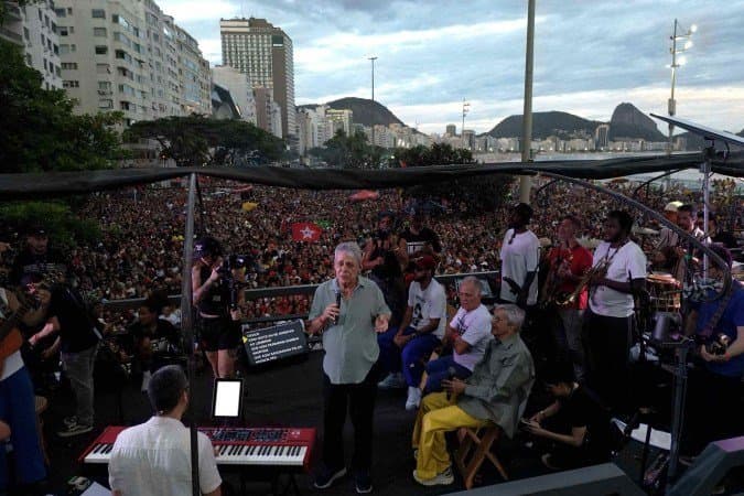 Artistas e democracia: lições do Brasil para Moçambique