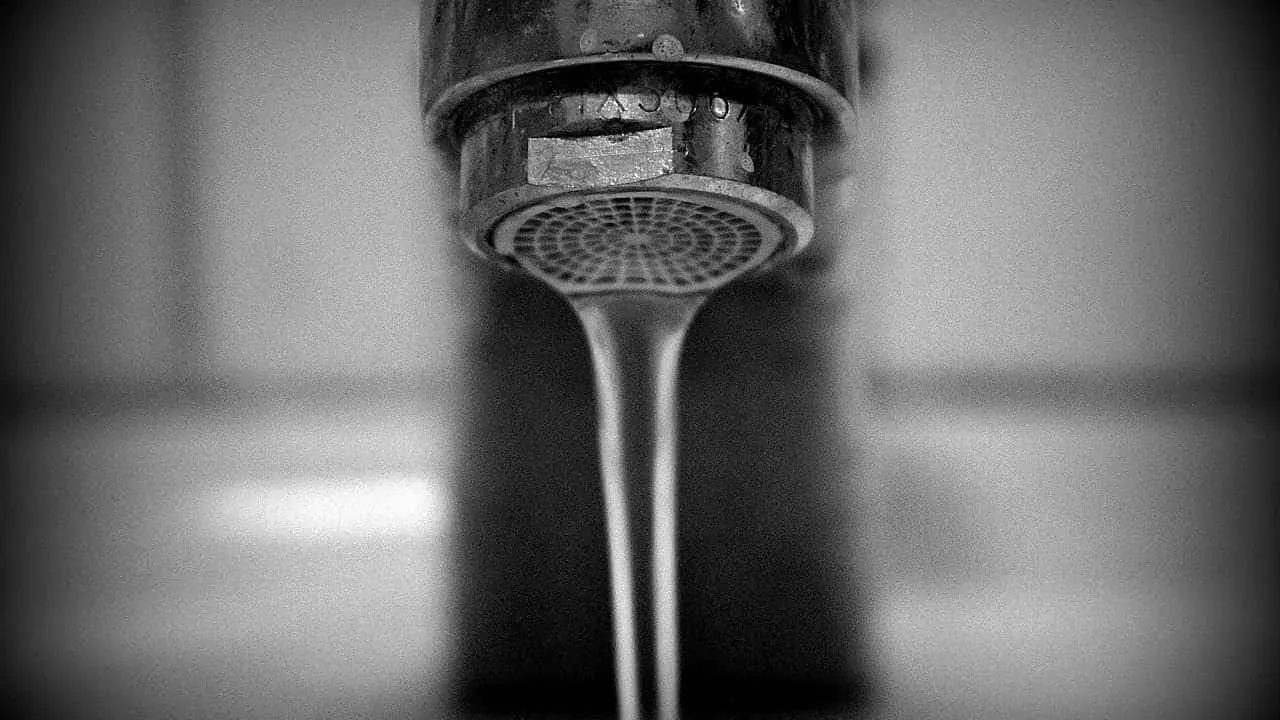Crise de água em Almada: Setor hoteleiro ainda sem dados sobre prejuízos