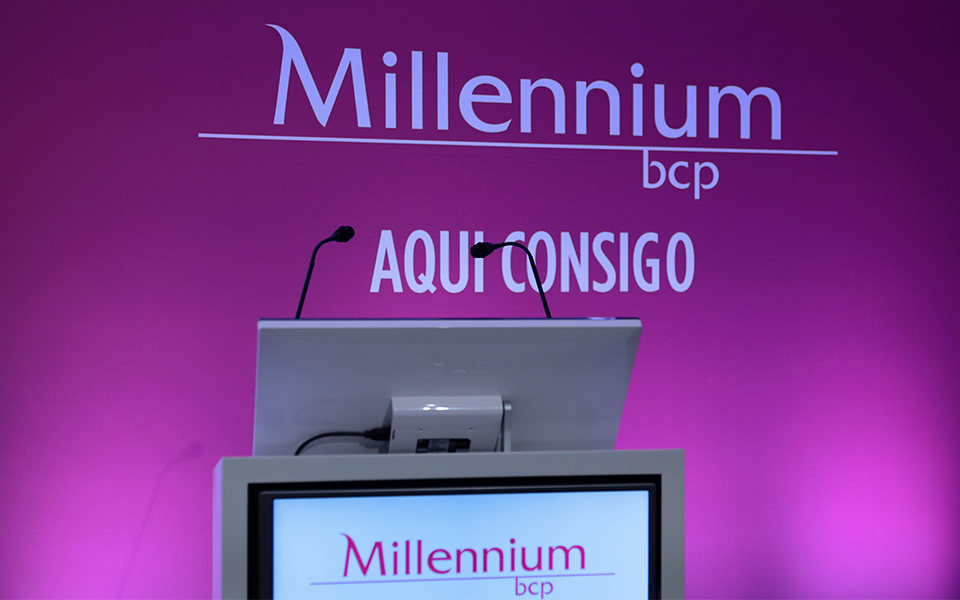 BCP supera expectativas no 3º trimestre e reforça metas para 2028